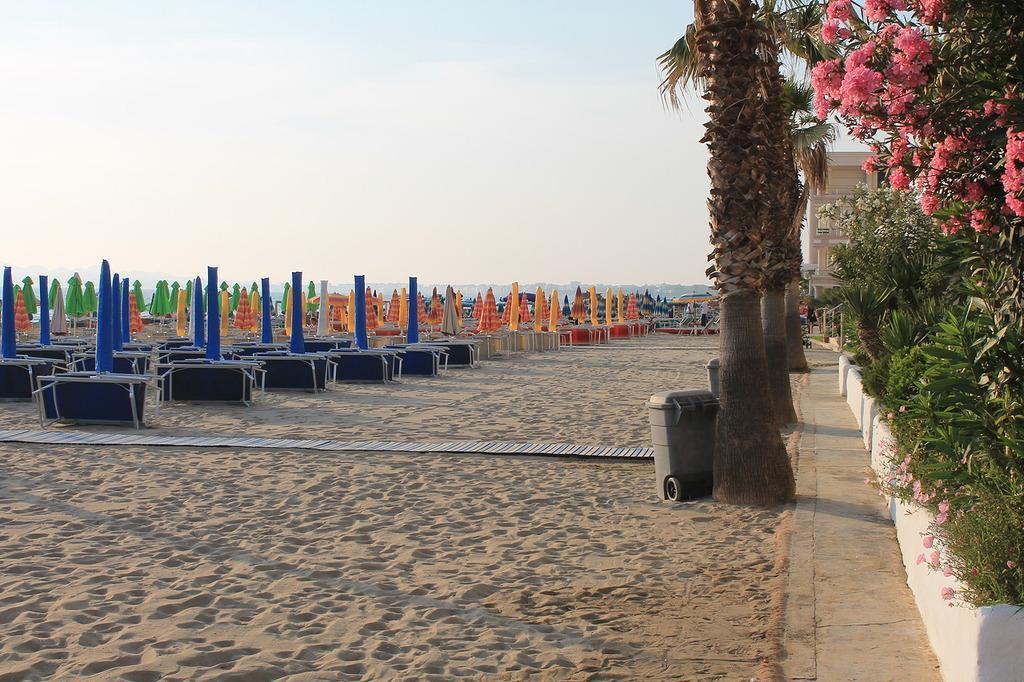 Aldom Apartments Durres Exterior photo